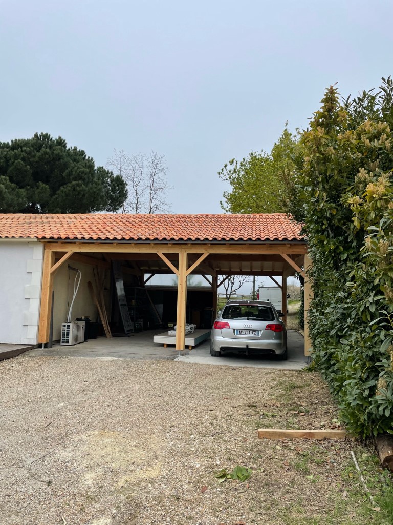 Artisan charpentier neuf et rénovation près de Coutras